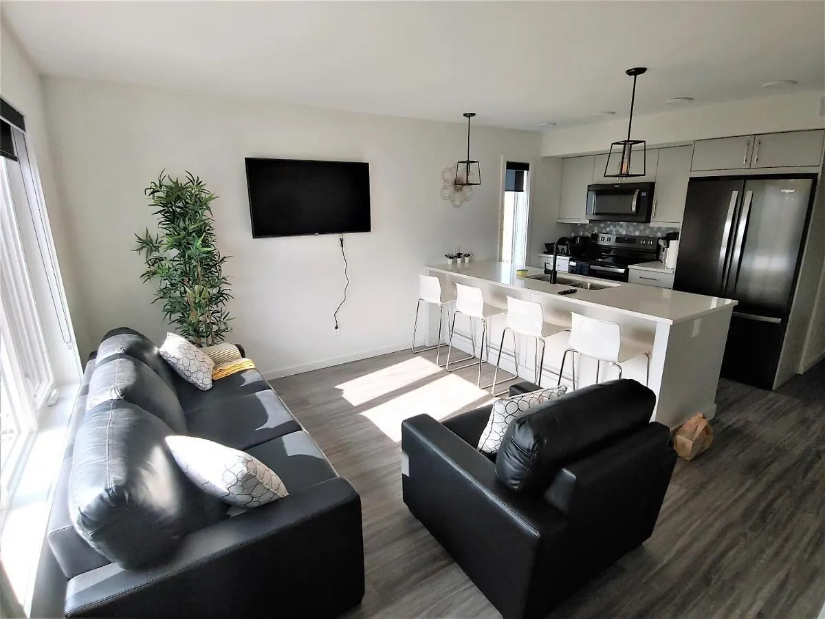 Serene 2 Bedroom Condo With Balcony And Lakeview Winnipeg Apartment